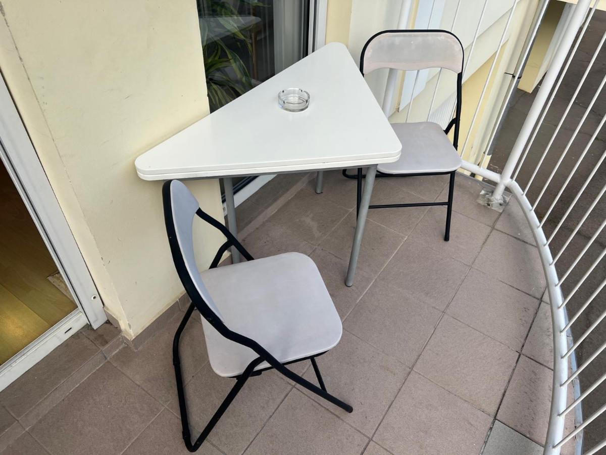 Belvarosi Apartman Erlau Exterior foto